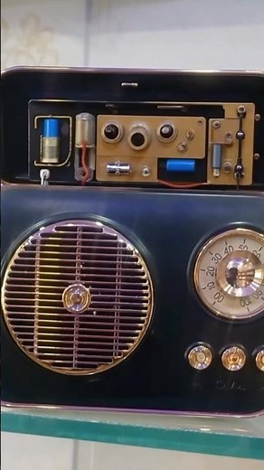 📻 Calvin Harris – SUMMER 💛 on a Vintage 1950s Radio Nostalgia