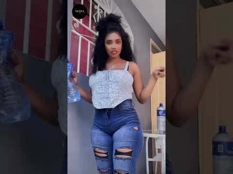 Sphakia Sanon : Glamorous Curvy Plus Size Model ~ Bio & Facts