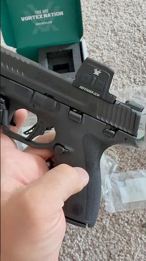 Vortex Defender CCW Enclosed 🔴