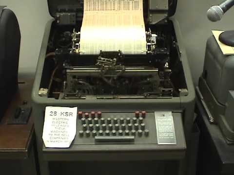 TELETYPE MODEL 28 KSR COPYING THE QUICK BROWN FOX - MUSEUM OF COMMUNICATIONS SEATTLE WA