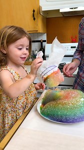 857K views · 22K reactions | Rainbow toy from trash!  #kidsactivities #dadlife #toddleractivities #rainbow | Jeff & Lauren | Facebook