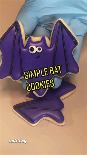 Delicious Simple Bat Cookies for Halloween