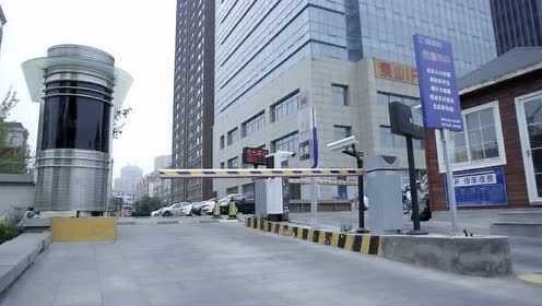 无人值守停车场出入过程
