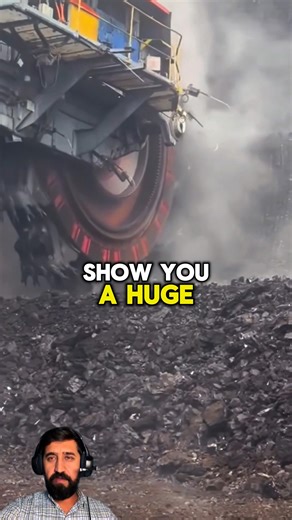 1.7K views | Usage of heavy equipments for mining of minerals technically #youtubeshorts #heavyequiptment #viral #machinery | Hilarity Hub | Facebook