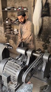 Witness the art of craftsmanship! Watch as a skilled artisan transforms raw aluminum into a stunning jug through precision and dedication. 🛠️✨ Every step tells a story of mastery and tradition.#AluminumCraft #HandmadeWithLove #Craftsmanship #ArtisanSkills #JugMakingProcess #BehindTheScenes #DIYInspiration #MakerCommunity #HandcraftedArt | Creators Craft