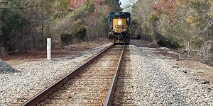 Derailment closes River Runner train shuttle between KC, St. Louis