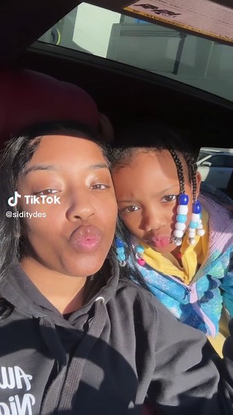 Mother-Daughter Fun at Slow Mo Slime Institute in Atlanta