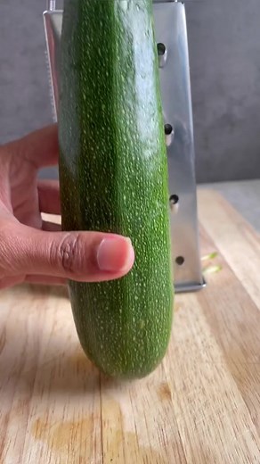 Courgette and lime cake recipe 👇 Ingredients 1 courgette approx 200g, grated and squeezed 200g caster sugar 150ml vegetable oil 3 large eggs Zest of 2 limes Juice of 1 lime 250g self raising flour 1 tsp baking powder For the drizzle icing: 100g icing sugar Juice of 1 lime Zest of 1 lime 1. Preheat the oven to 160c fan. Line a loaf tin with parchment paper. In a large bowl add the sugar, eggs and oil and mix well until smooth. Stir in the grated courgette and the lime zest and juice. 3. Sift the