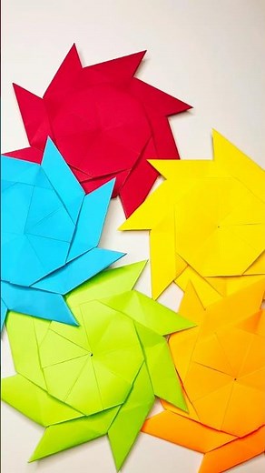 Easy Origami Transforming Ninja Star in 45 Seconds!