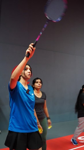 Want powerful and accurate shots? 🏸 Keep your elbow straight and hit the shuttle when it’s right above your head. Master the basics, rule the game! 💥 #BadmintonTips #SmashItRight #ShuttleSkills” | AMM Sports Arena