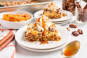 Pumpkin Dump Cake Recipe