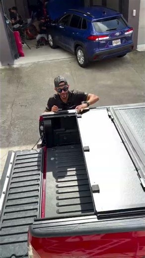 Toyota Tacoma Gets a Tonnoflip Hard Folding Tonneau Cover