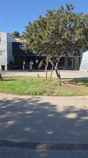 #ÚltimaHora #tijuana #Enterate #gn #gnmexico ABUSO TRAS ABUSO DE AUTORIDAD POR PARTE DE LOS ELEMENTOS DE LA GUARDIA NACIONAL Y USURPANDO FUNCIONES QUE NO LE CORRESPONDEN. MAS DE 12 ELEMENTOS PARA UNA SIMPLE MULTA POR SUPUESTO SEMÁFORO EN ROJO, | Angel peña Informa