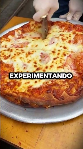 El Verdadero Origen de la Pizza Hawaiana 🍍🍕
