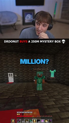 DrDonut buys a MYSTERY BOX and does this.. 📦😦 #minecraft #minecraftshorts #donutsmp