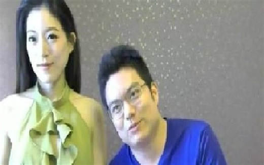 眼镜哥的华裔女神Asia Fox 4