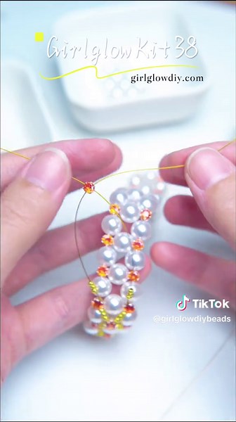 Cómo hacer pulseras con el Kit Girlglow