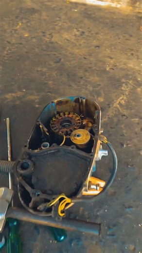 Royal Enfield BS4 model,,, Kik spring problem,,#shos ,,#video ,,#bikelife ,,#🚶👈🥰🥰💯💞💞