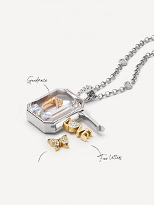 The results are in. It’s official: love is jewellery. Designed by you. Worn always. Intimate, intentional, and beautiful. A way to hold your most meaningful moments and keep the ones you love close. No wonder a Loquet is love. Find out more: https://tinyurl.com/yvud54ym | Loquet London