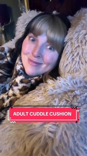 This cuddle cushion is honestly the comfiest thing — it props you up perfectly whether you’re scrolling, reading or gaming, and the big side arms literally hug you in place. So supportive and cosy. It would make such a lovely Christmas gift too. #cuddlecushion #backsupport #cosyhomemusthave #giftideas #tiktokmademebuylt