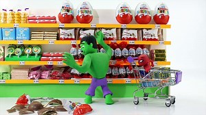 BABY HULK IS HURT WHILE PLAYING  Frozen Elsa Play Doh Cartoons Animations Stop Motion