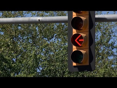 What to Do at Intersections with a Flashing Yellow Arrow