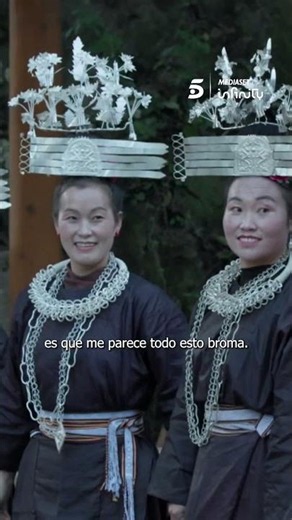 Illo Juan and Spok Sponha are surprised by the Miao people's welcome