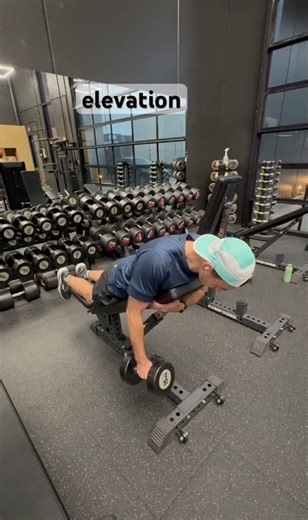 Single Arm Dumbbell Scapula Row