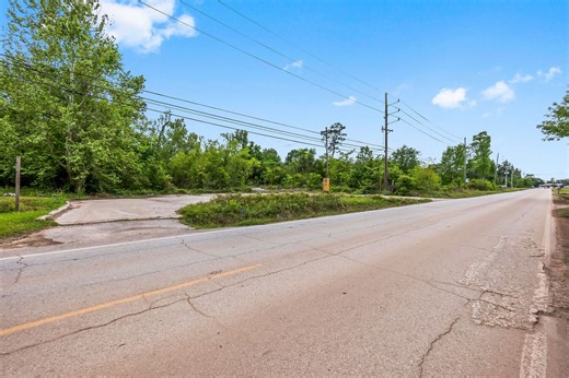 9058 Tamina Rd, Shenandoah, TX 77385 | LoopNet