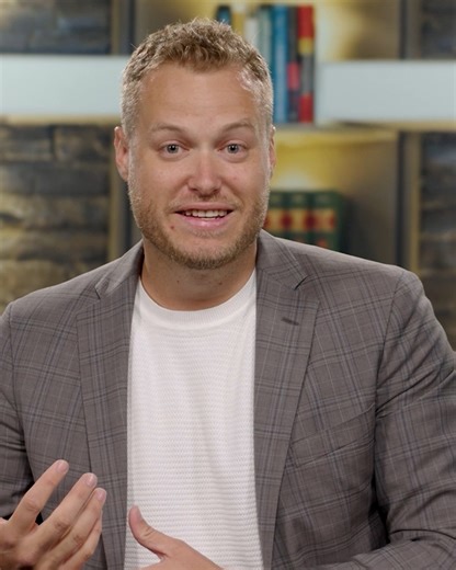 20K views · 328 reactions | Adaptability is a crucial skill for all leaders. Don’t cling to what worked yesterday and ignore what’s changing today!  Get more 1-minute lessons like this by subscribing to Minute with Maxwell: https://www.maxwellleadership.com/minute-with-maxwell | Maxwell Leadership | Facebook