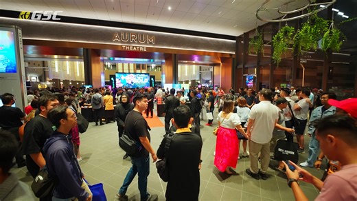 MERIAH sungguh gala premiere #GOLD di Aurum Theatre, The Exchange TRX! 🏸🎬🥇 Jangan lupa saksikan #FilemGold, yang mengisahkan tentang juara paralimpik badminton Malaysia di TOKYO 2020, #CheahLiekHou, melalui lakonan mantap oleh #JackTan, akan datang di pawagam GSC mulai 11 Julai ini! 🎬💥 Ayuh kita teruskan sokongan dan bangkitkan semangat filem sukan lokal! 🇲🇾✨ Kita Pasti Boleh. 感谢各位出席来到本地电影《GOLD》首映礼在Aurum Theatre, The Exchange TRX 🙏🏻 不得不佩服 #陈泽耀（阿哲）为了还原故事情节不惜增胖20公斤，展现了他对角色投入的决心💪🔥 改编自大马羽