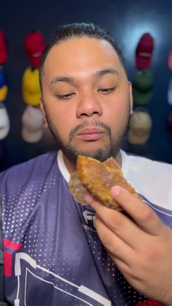 38K views · 1K reactions | Rating mga tinapay ng Pan De Manila. Binili namen sa Fastbytes Alabang Muntinlupa City #markybap | Markybap | Facebook