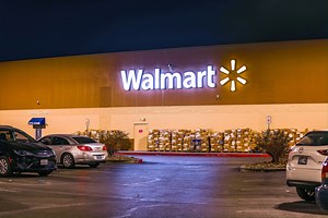 LEGAL WALMART CAMPING: Avoid the Police Knocking on Your Door