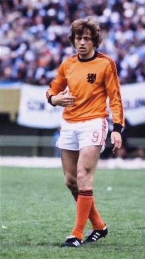 ARIE HAAN 🇳🇱 – GOAL VS ITALY 🇮🇹 (1978)