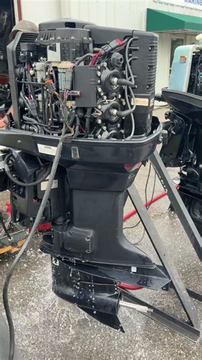1998 Evinrude Intruder 175 Hp 6-Cylinder 2-Stroke 20" (L) Outboard Motor