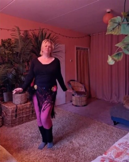 Figure 8 (front) & Hipdrop - Combo