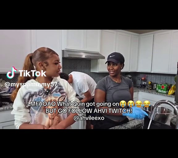her first stream, go catch her while she’s live now! @ahvi! #REALSPILL #fyp #viralvideo #foryoupage #foruyou #xzybca #blowthisup #like #copylink #share #reposting #reunion #fypシ #ahvileexo #twitch
