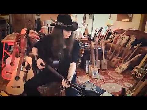 Live from the Guitar Loft | Justin Johnson