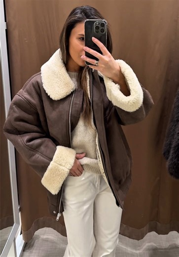 Stylish Winter Bomber Jacket Outfit Ideas for Women