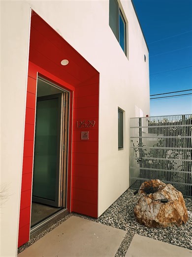 Two Passive House homes in the backlot to generate revenue consciously for this special client. His front home has been retrofitted to comform to EnerPHit standards according to the Passive House Association. New BEFORE and AFTER videos are coming as well as walkthroughs. This project has been approved and ready to move-in! Call me for your next project (310) 902-6616. ☎️ (310) 902-6616 🌎 www.Goliath.LA #construction #newhome #adu #rebuild #remodel #passivehouse #energysaver #rebuild #newhome #