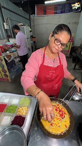 Gujarati lady making Surati Handvo in Gujarat | Yum Yum India