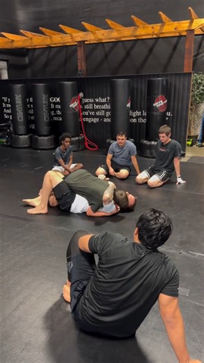 No Gi, No Limits! Learn the basics of Jiu-Jitsu and self-defense while having fun on the mats. Perfect for beginners, no experience needed! Come try a FREE class today! #NoGiBJJ #JiuJitsuforBeginners #JiuJitsuAdults | Peak Performance MMA Keller | Facebook