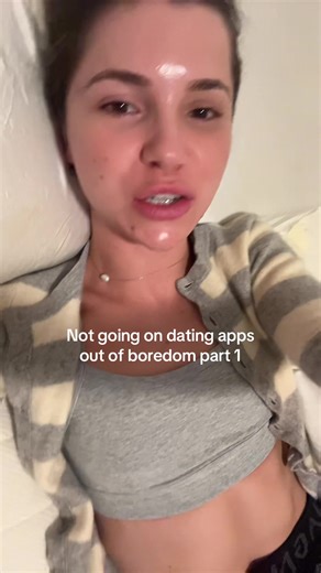 nina (@nina__ana)’s video of dating apps