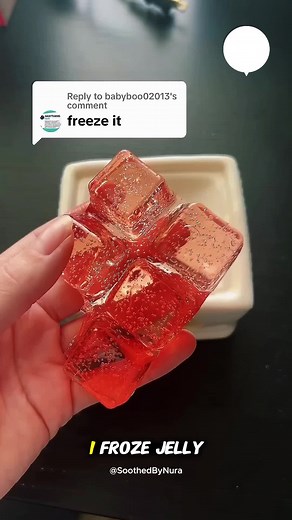 Freezing Jelly Wax Melts?! 🤯❄️ You Have to See What Happens!🤣 #fyp #foryoupage #foryou #gelwaxmelts #satisfyingvideo #jellywaxmelts