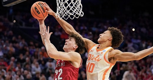 Why Nate Ament only played five second-half minutes in Tennessee basketball's win over Miami