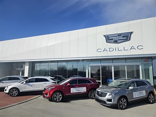 Aprovecha descuentos en Cadillac XT5 2025