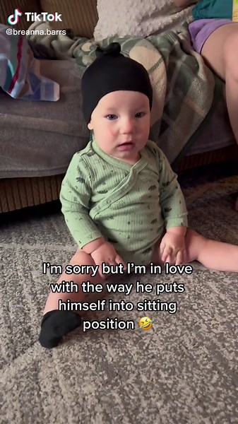 He also will just sit in the splits for so long 🤣 #babyboy #babiesoftiktok