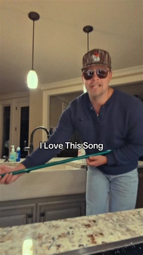 She Said I Found Somebody Newww🗣️ #calsmith #classiccountry #realcountrymusic #countrymusic #oldiesbutgoodies @Country Classics @Grayson Kepley @Hillbilly Hartman