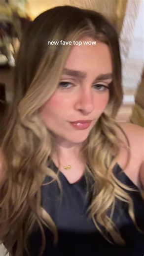 gabbi whipps (@gabbiwhipps)’s videos with original sound - woof