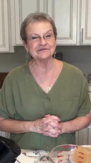 Mama Sues Southern Kitchen on TikTok
